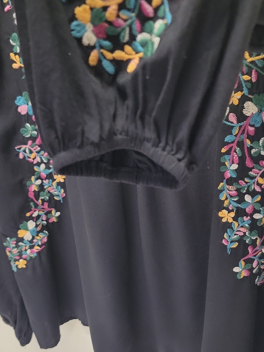 Savanna Jane Black Colorful Floral Embroidered Long-Sleeve Tunic Sz Large - Picture 6 of 16